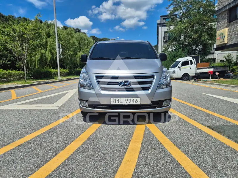 2016 Hyundai Starex