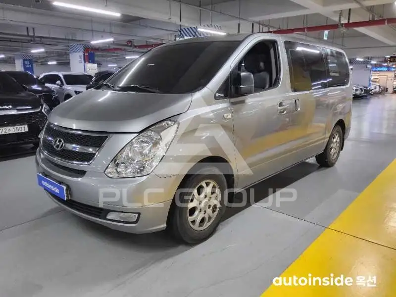 2016 Hyundai Starex