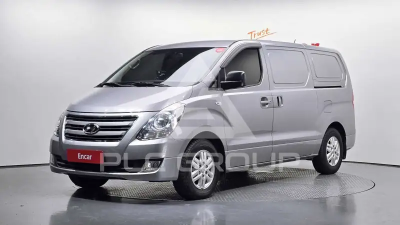 2016 Hyundai Starex