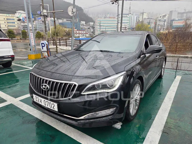 2016 Hyundai Aslan