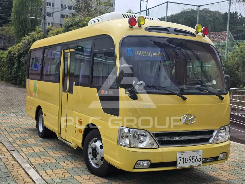 2016 Hyundai Country