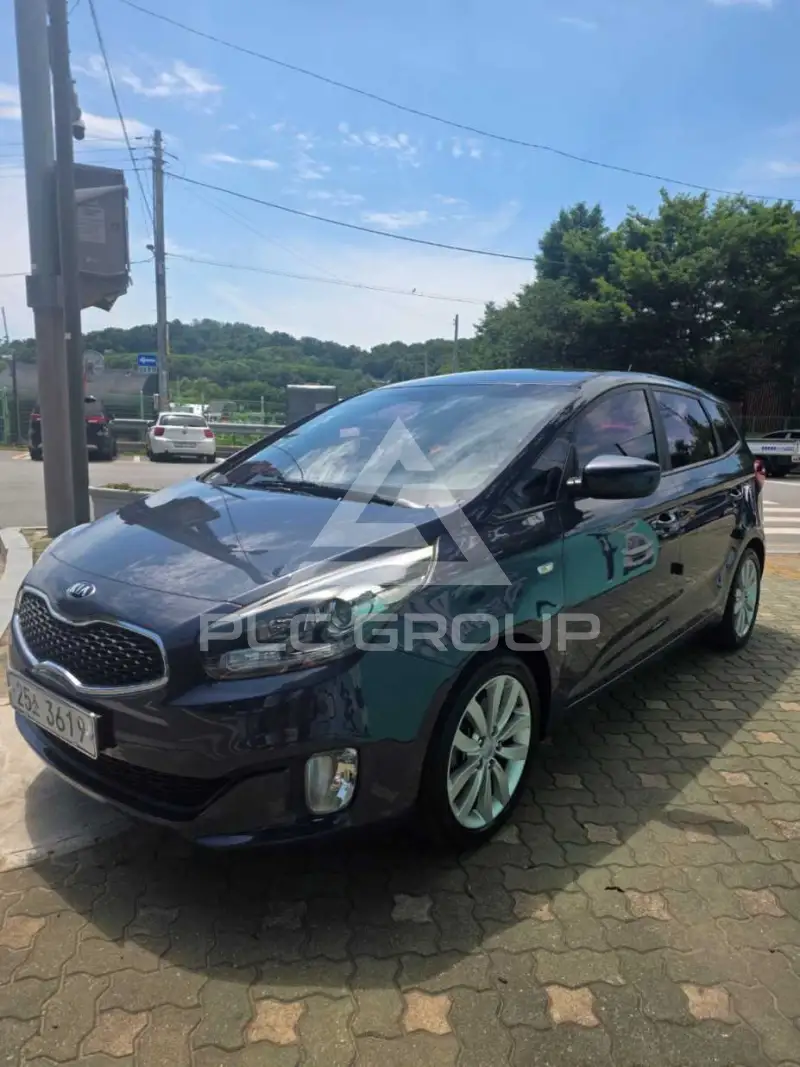 2016 KIA Carens
