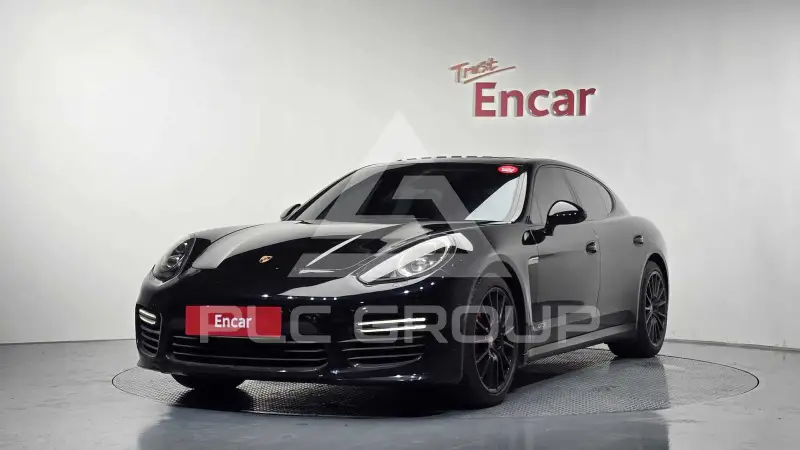 2016 Porsche Panamera