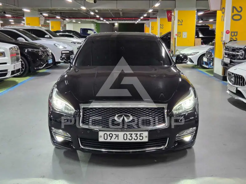 2016 Infinity Q70