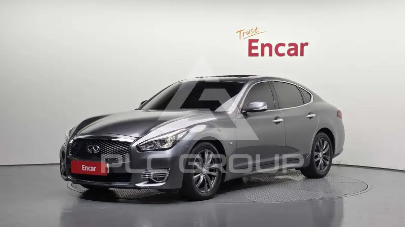 2016 Infinity Q70