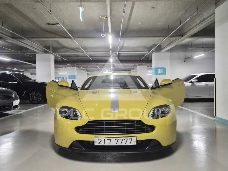 2016 Aston Martin Vantage