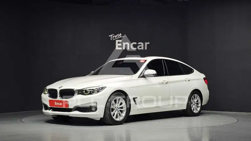2017 BMW 320