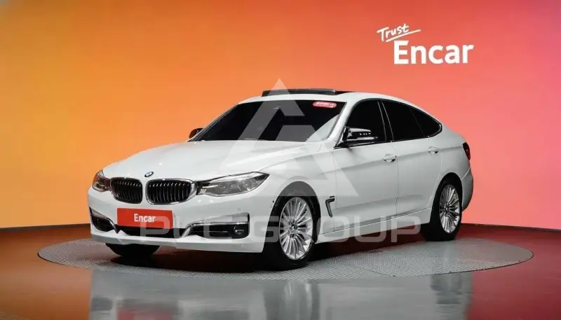 2017 BMW 320