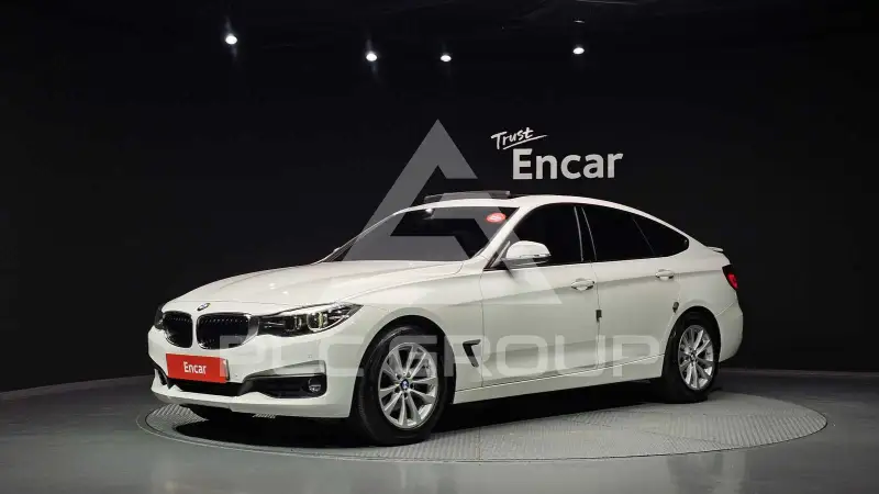 2017 BMW 320
