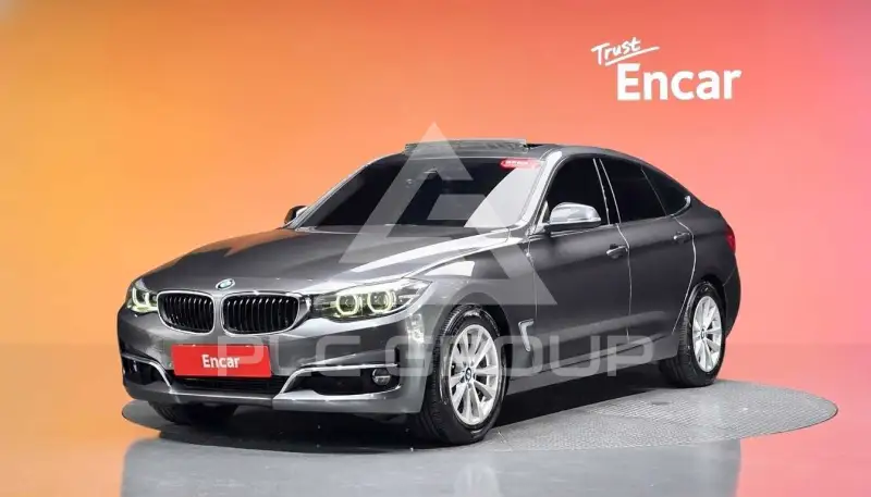 2017 BMW 320