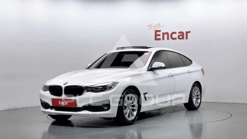 2017 BMW 320
