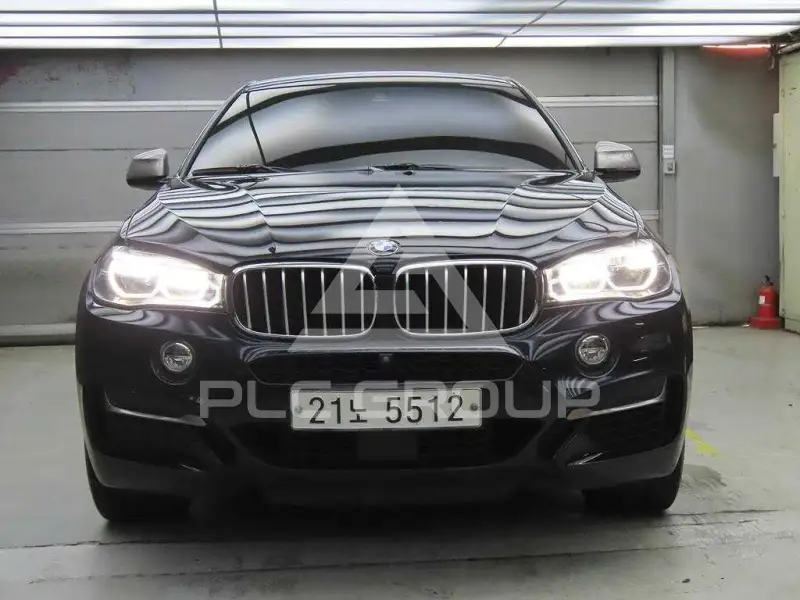 2017 BMW X6M