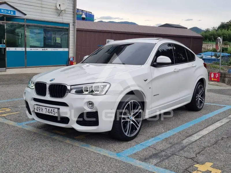 2017 BMW X4M