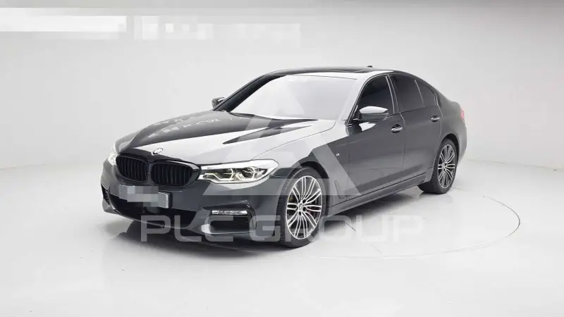 2017 BMW 520