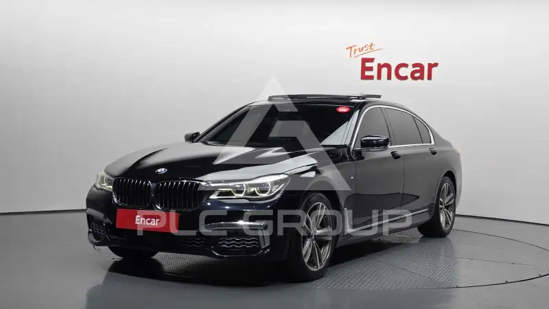2017 BMW 740M