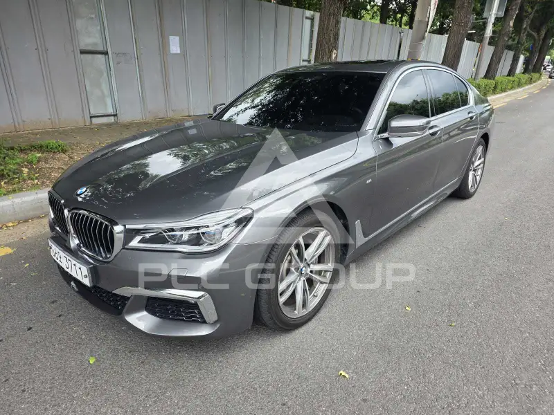 2017 BMW 730M