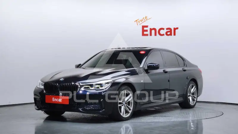 2017 BMW 740M
