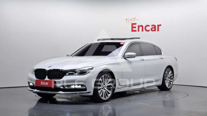 2017 BMW 750