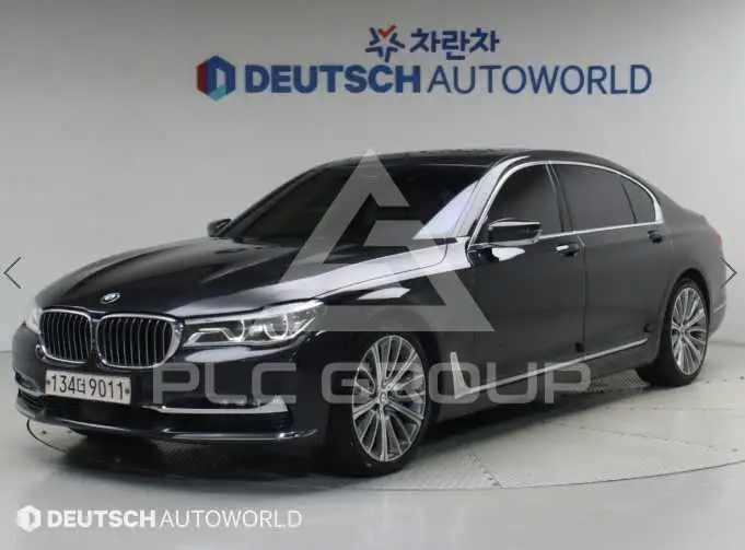 2017 BMW 750