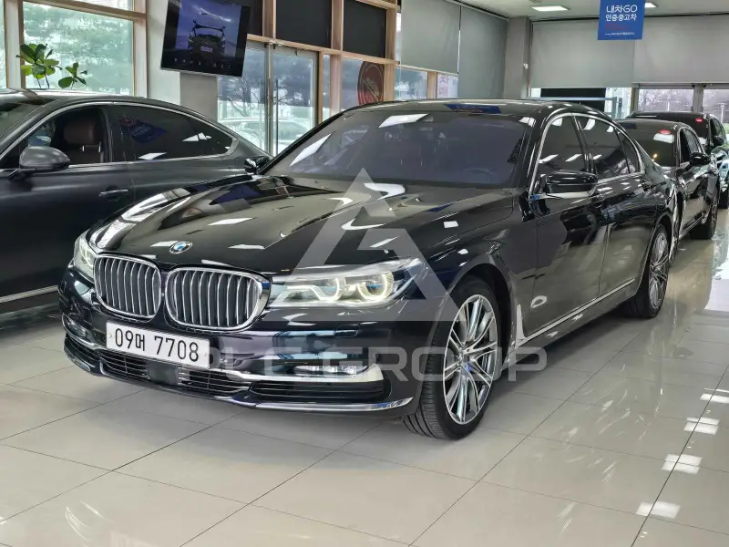 2017 BMW 750