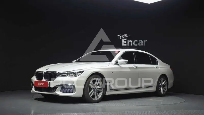 2017 BMW 740M