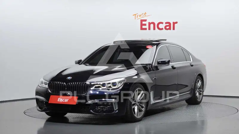 2017 BMW 740M