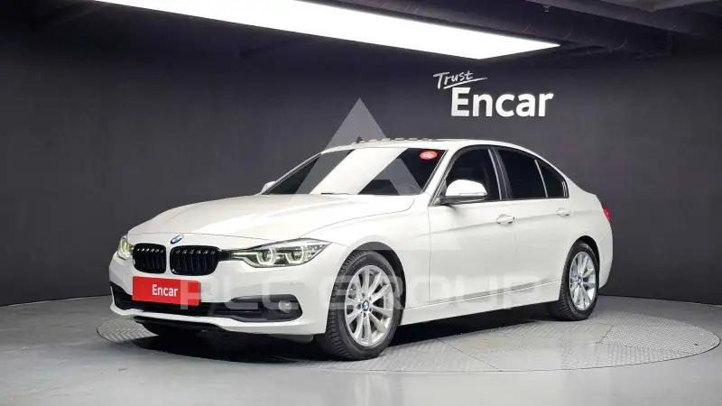 2017 BMW 320