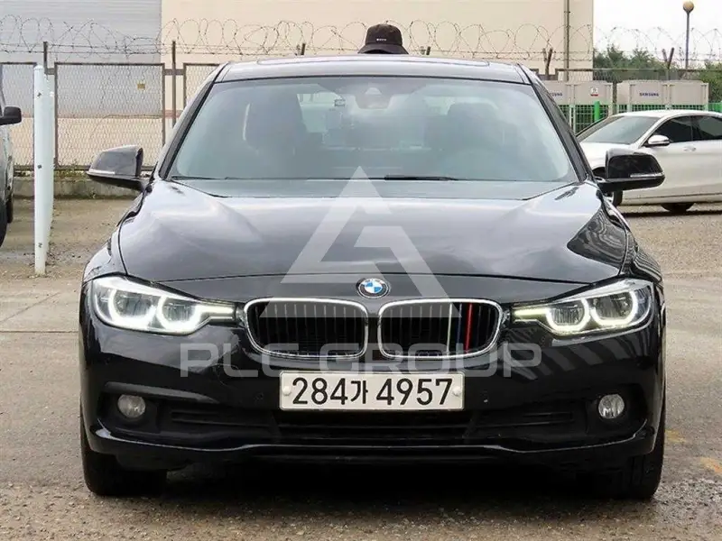2017 BMW 320