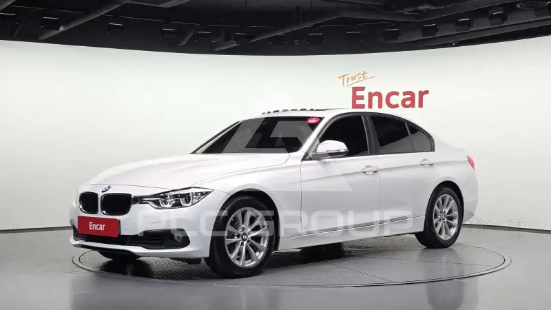 2017 BMW 320