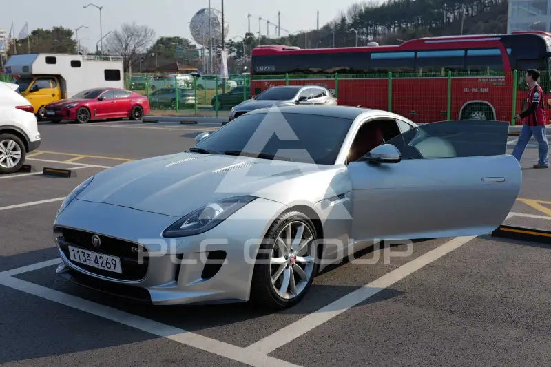 2017 Jaguar F-TYPE