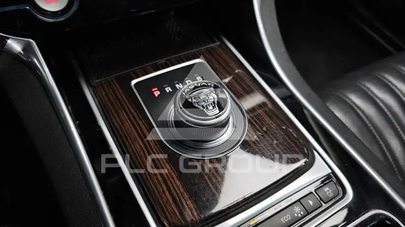 2017 Jaguar XF