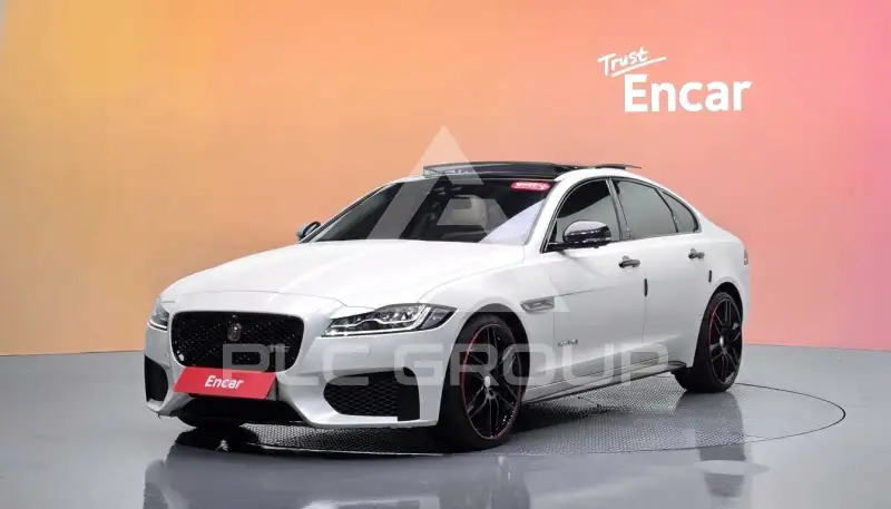 2017 Jaguar XF