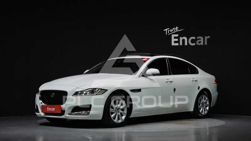 2017 Jaguar XF