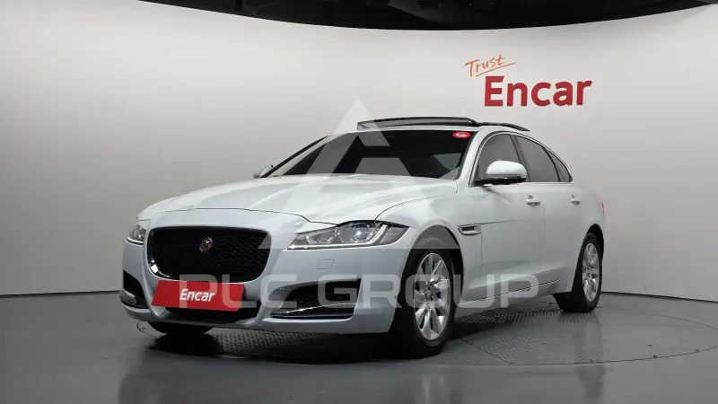 2017 Jaguar XF