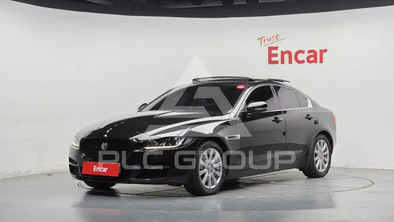 2017 Jaguar XE