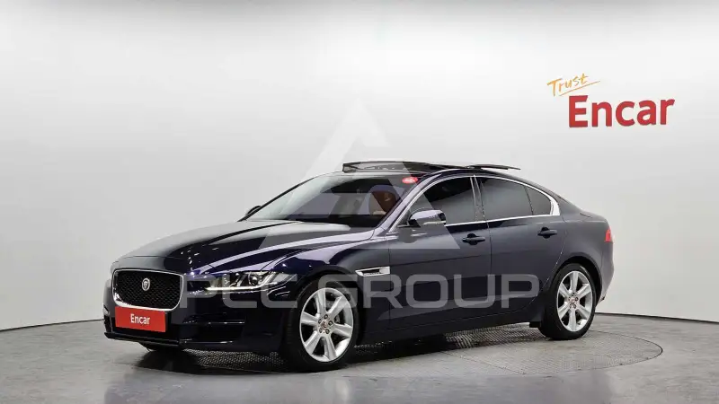 2017 Jaguar XE