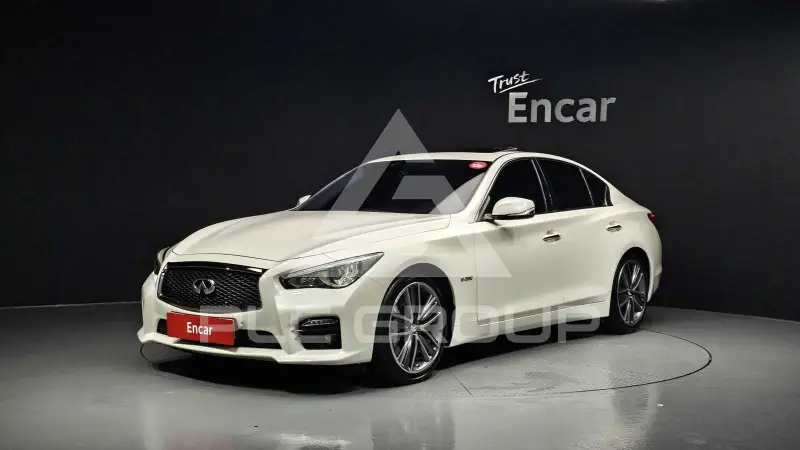 2017 Infinity Q50