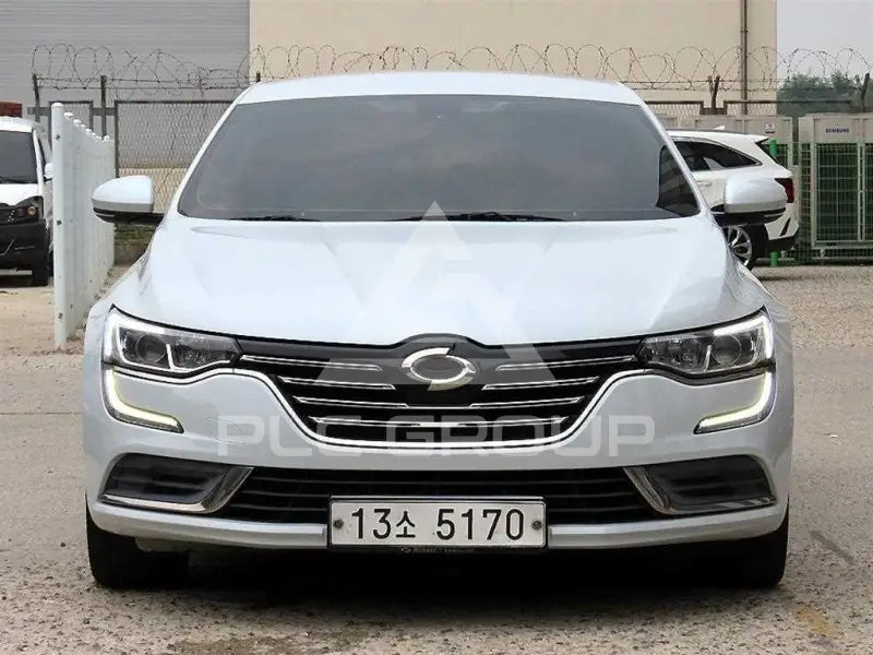 2017 Renault Sm6