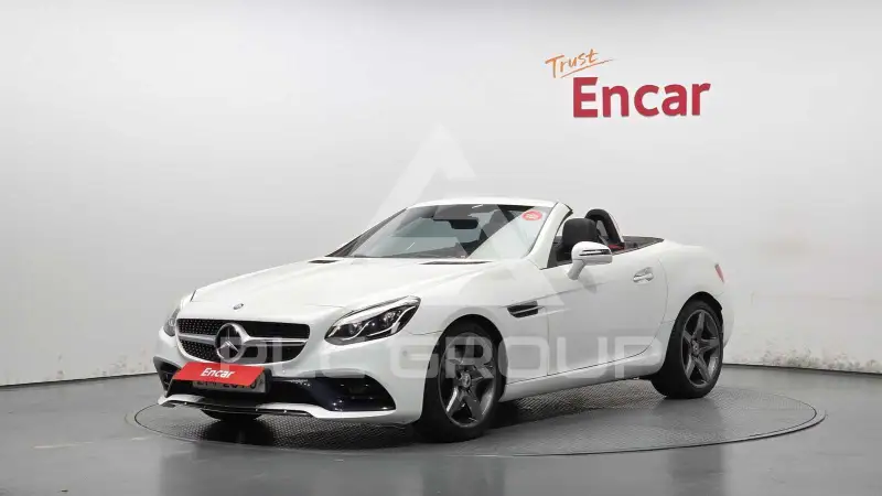 2017 Mercedes Benz SLC-Class
