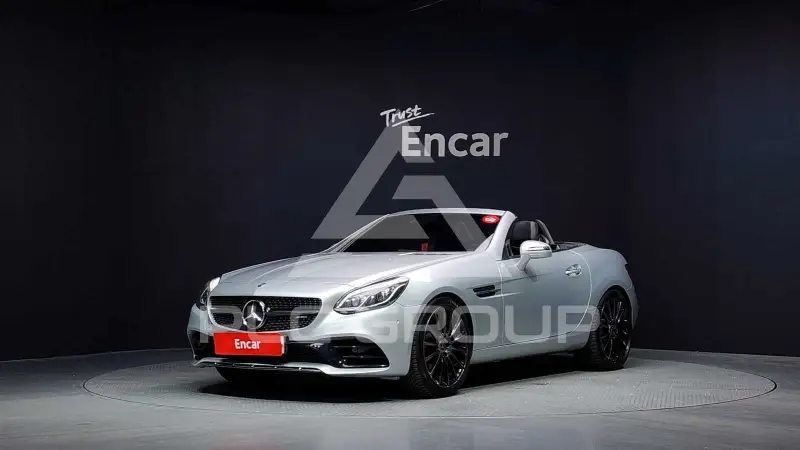 2017 Mercedes Benz SLC-Class