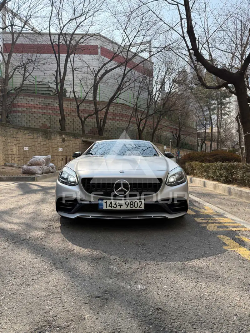 2017 Mercedes Benz SLC-Class