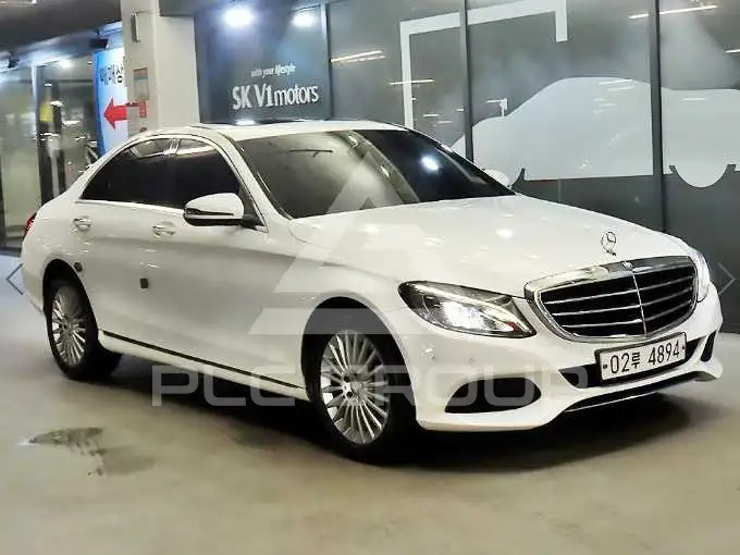 2017 Mercedes Benz C-Class