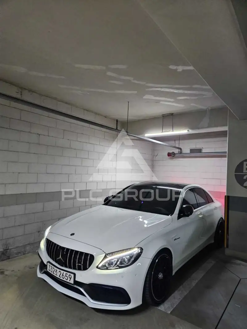 2017 Mercedes Benz C-Class
