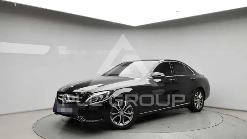 2017 Mercedes Benz C-Class
