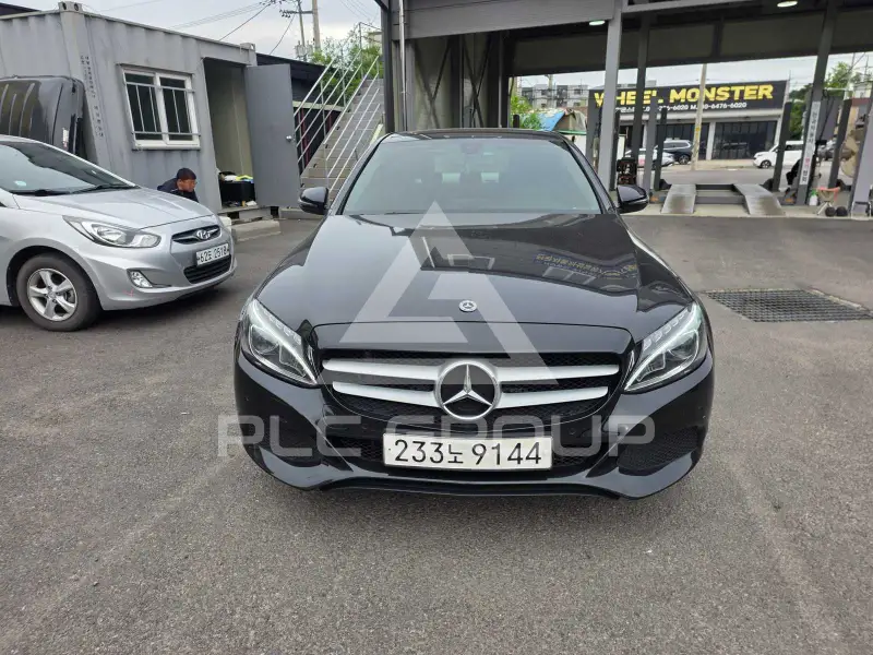 2017 Mercedes Benz C-Class