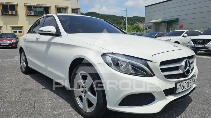 2017 Mercedes Benz C-Class