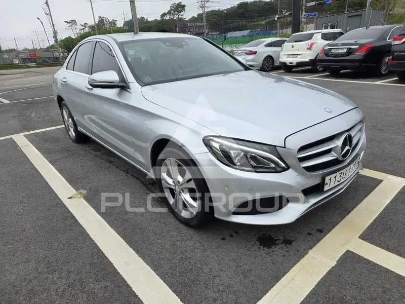 2017 Mercedes Benz C-Class