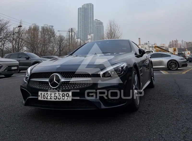 2017 Mercedes Benz SL-Class
