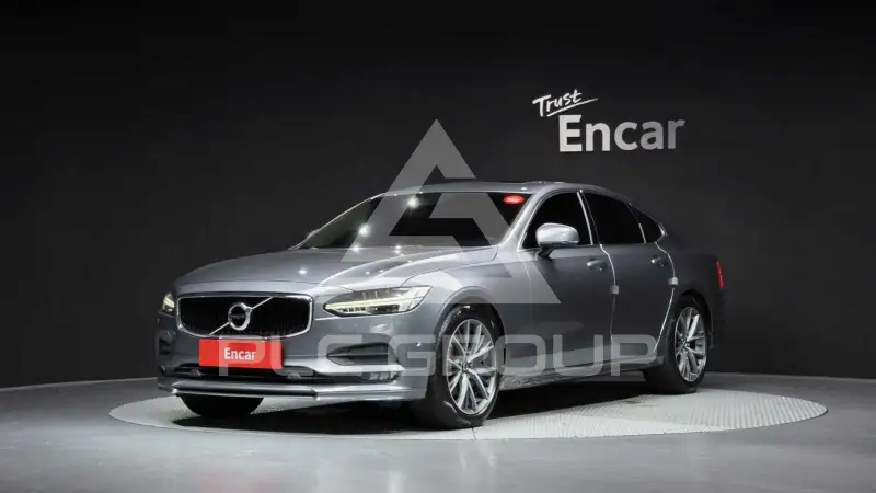 2017 Volvo S90