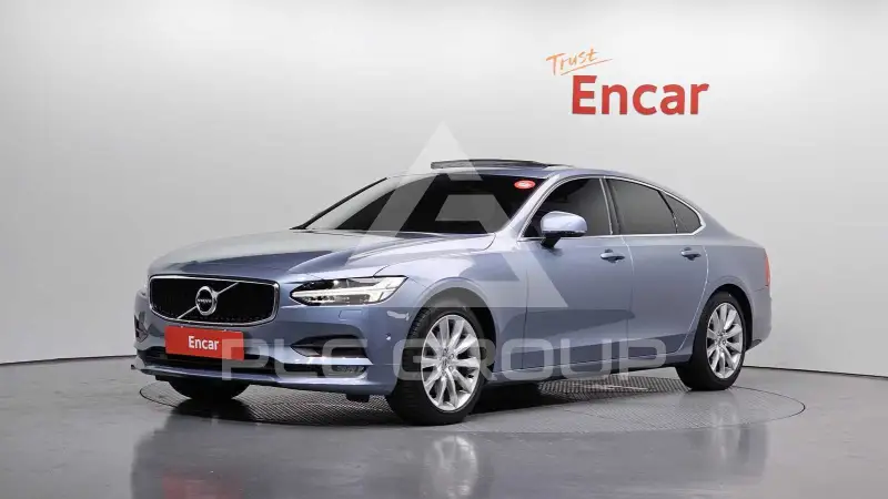 2017 Volvo S90